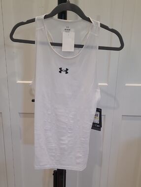 NWT UNDER ARMOUR White Compression Tank Top with Black Logo